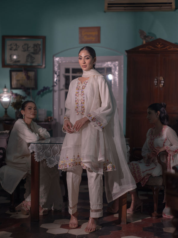 French knots Mal Chanderi Suit set : White