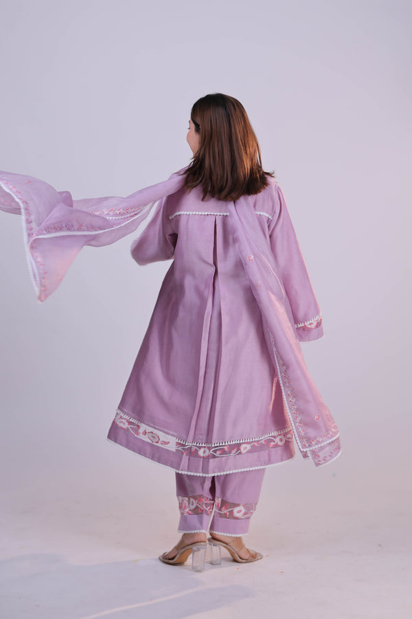 The Thread Loom Aari Cotton Suit Set