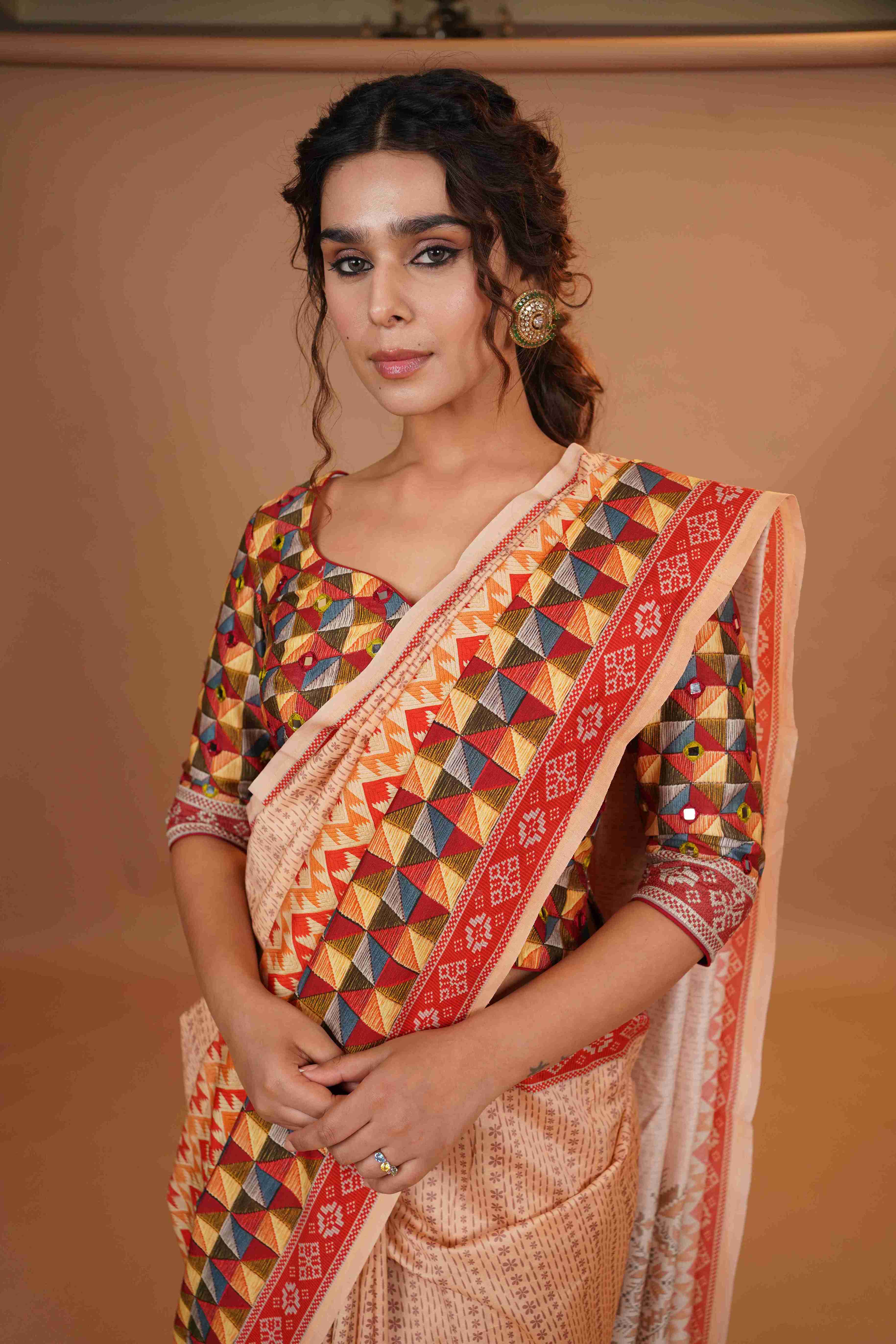 Mahalkari Mirror work Blouse with chanderi saree - (Nude/Red)