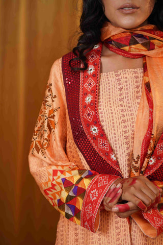 Mahalkari Kantha work jacket - (Cream/red)