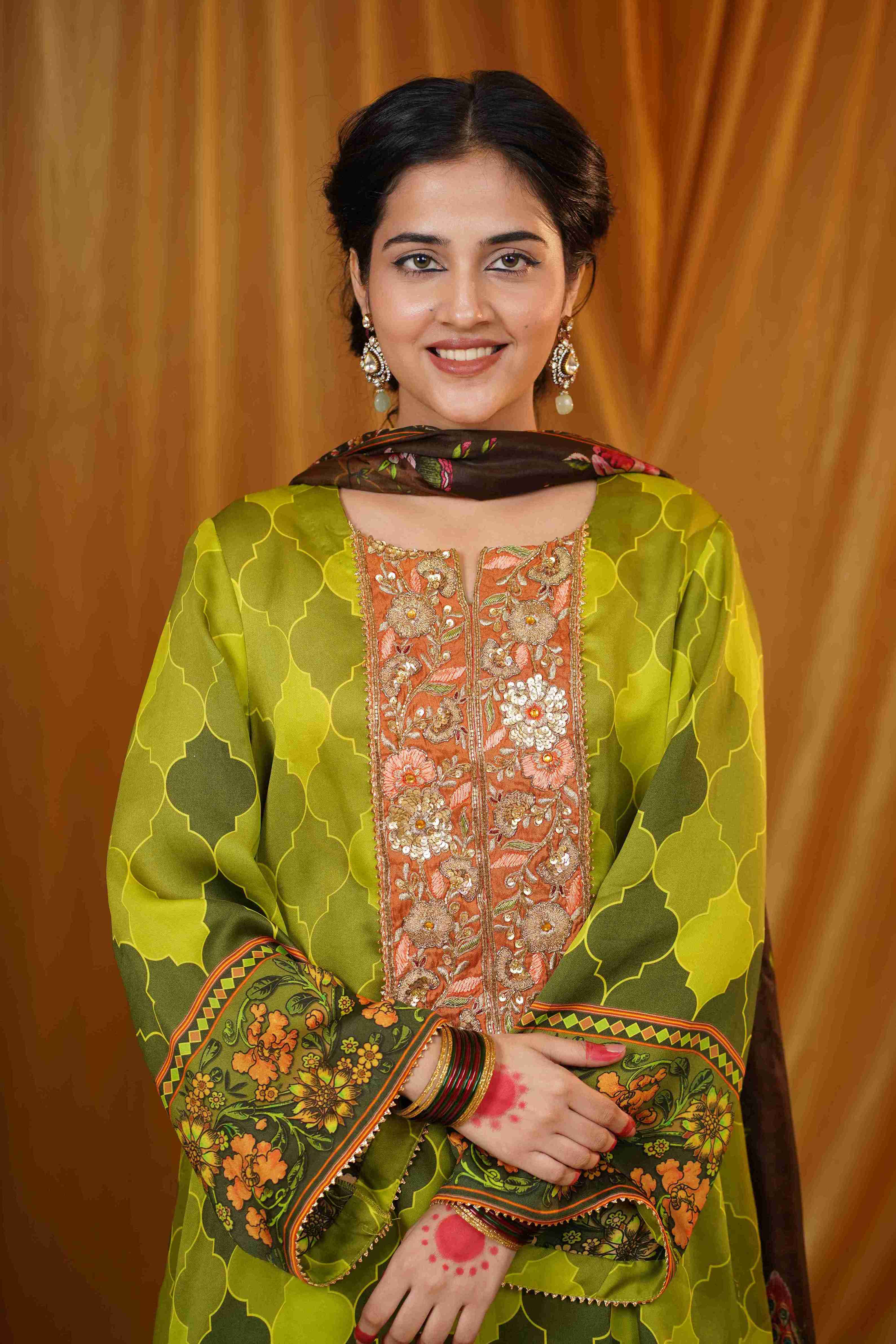 Silk Satin Mahakari Rangrez print - Green