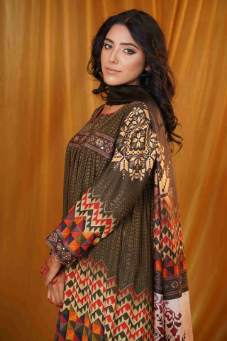 Mahalkari kantha and mirror work suit - Olive Green