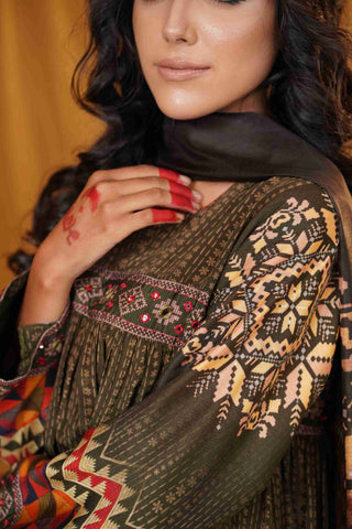 Mahalkari kantha and mirror work suit - Olive Green