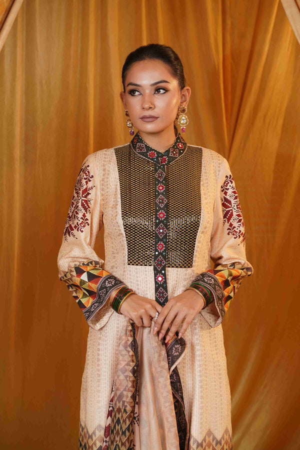 Mahalakari kantha work jacket - Beige/Green