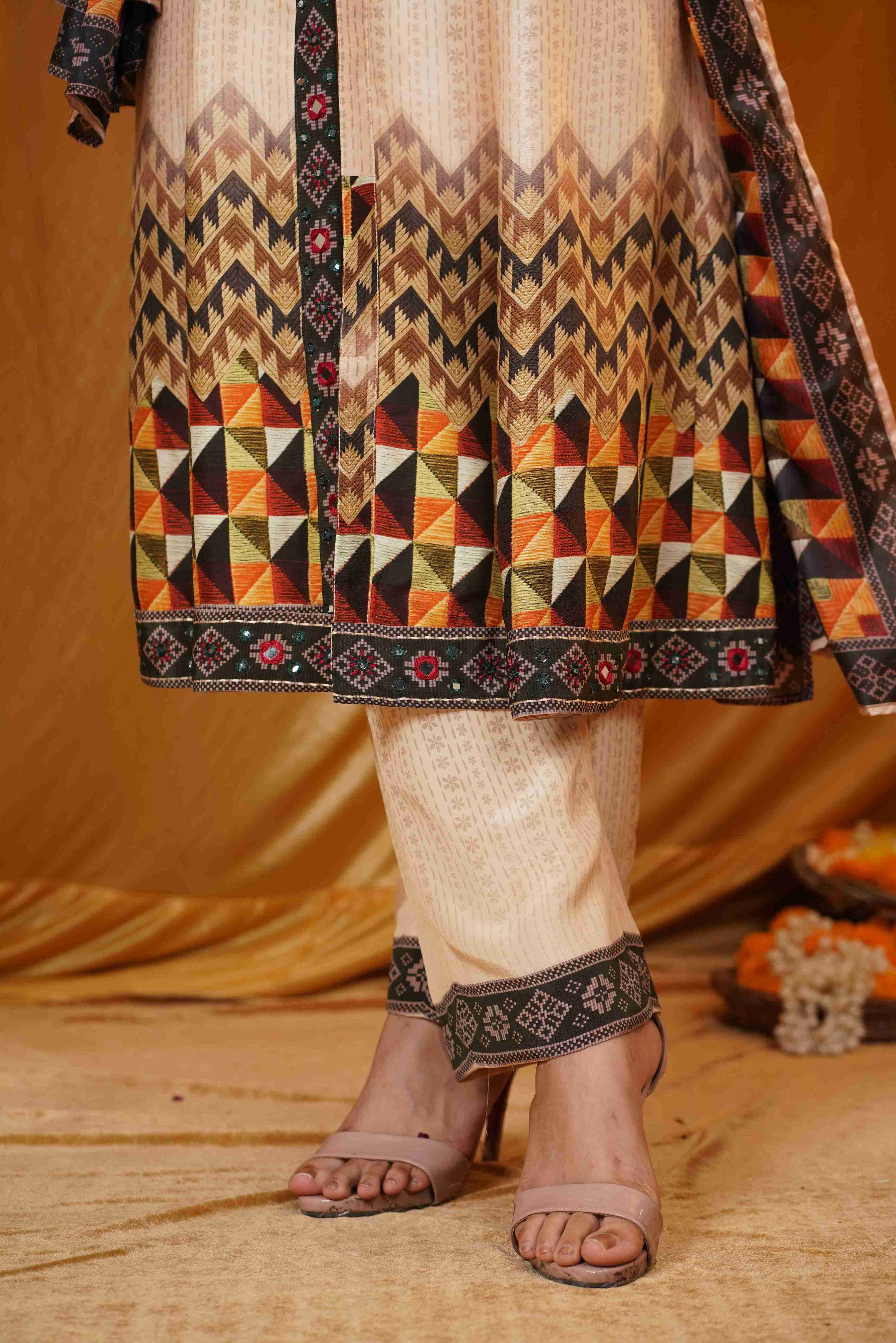 Mahalakari kantha work jacket - Beige/Green