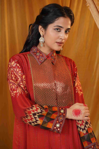 Mahalkari kantha and mirror work suit - Maroon