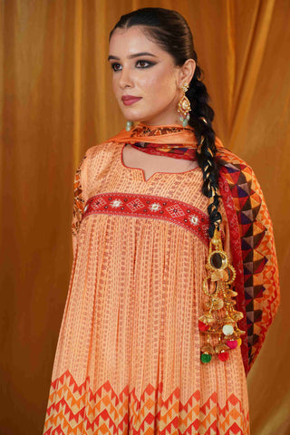 Mahalkari kantha and mirror work suit - Cream & Red