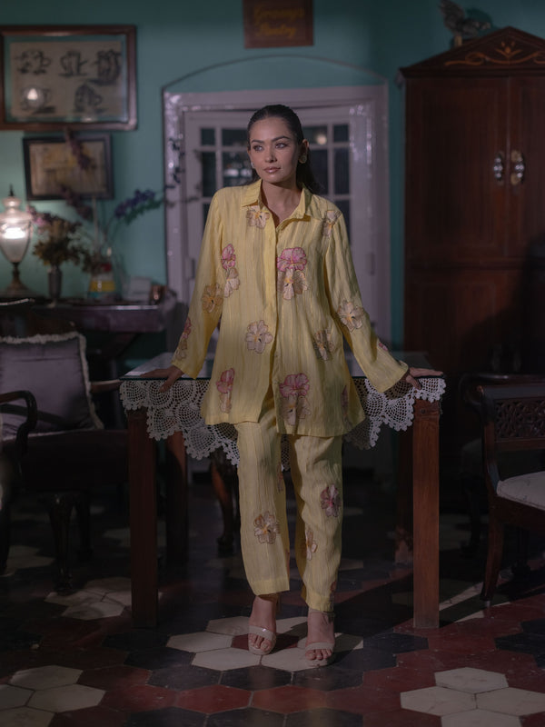Bloom in Grace: Mal Chanderi Co-ord Set-Lime yellow