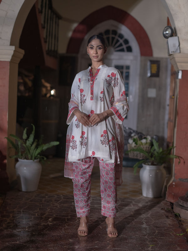 Baagru Handcrafted Cotton Suit Set