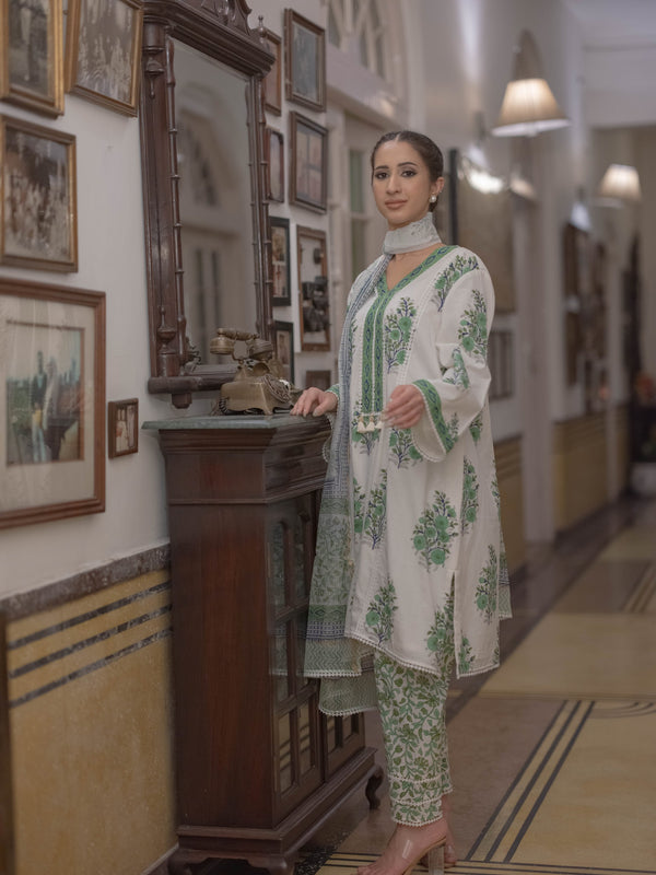 Baagru Handcrafted Cotton Suit Set