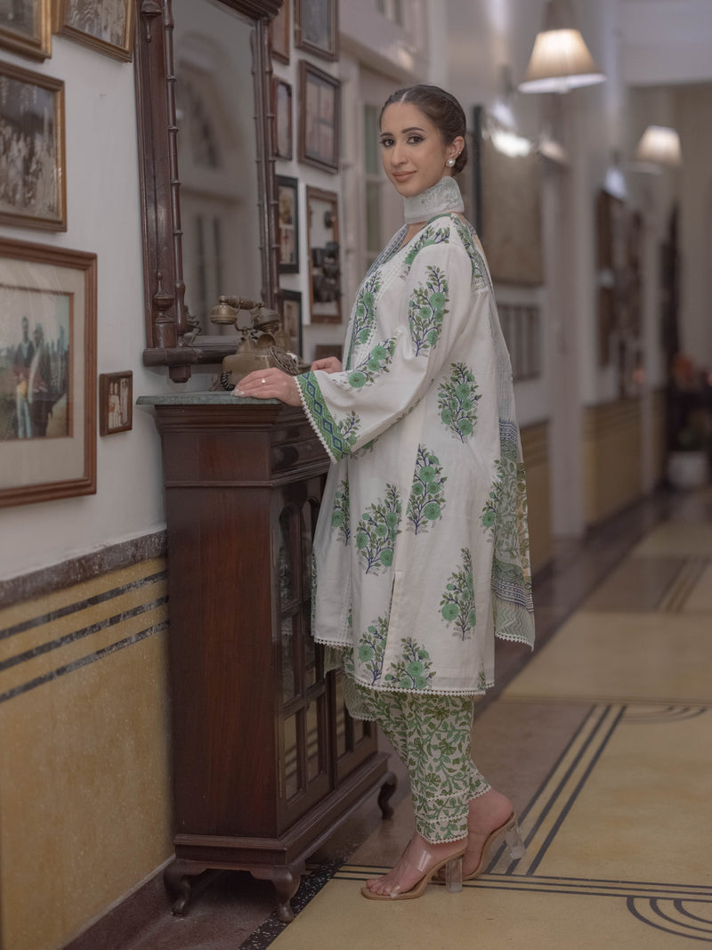 Baagru Handcrafted Cotton Suit Set