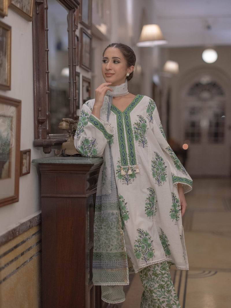 Baagru Handcrafted Cotton Suit Set