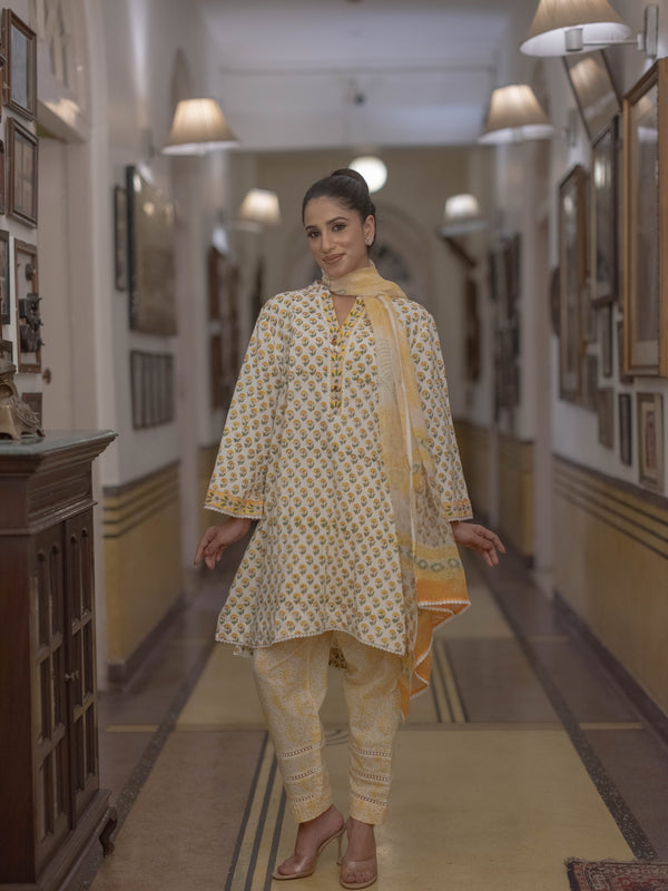 Baagru Handcrafted Cotton Suit Set