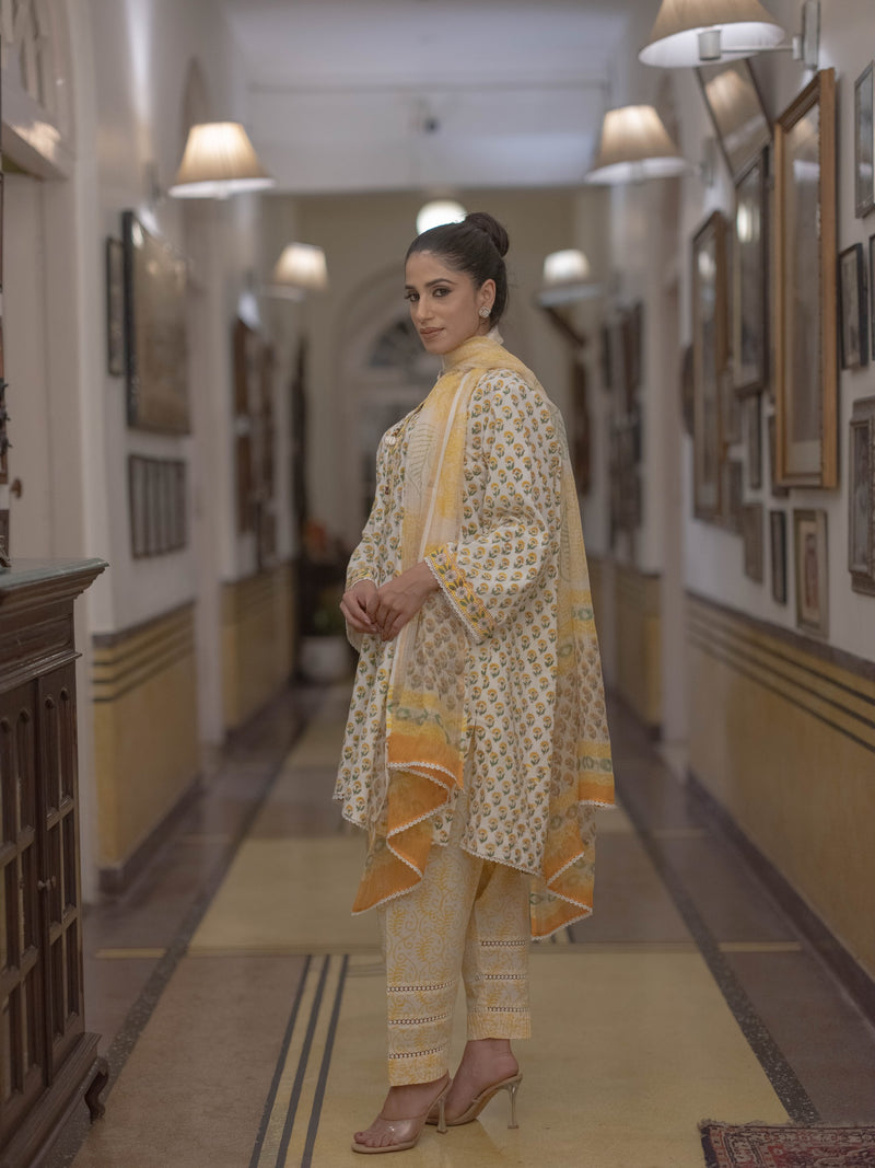 Baagru Handcrafted Cotton Suit Set