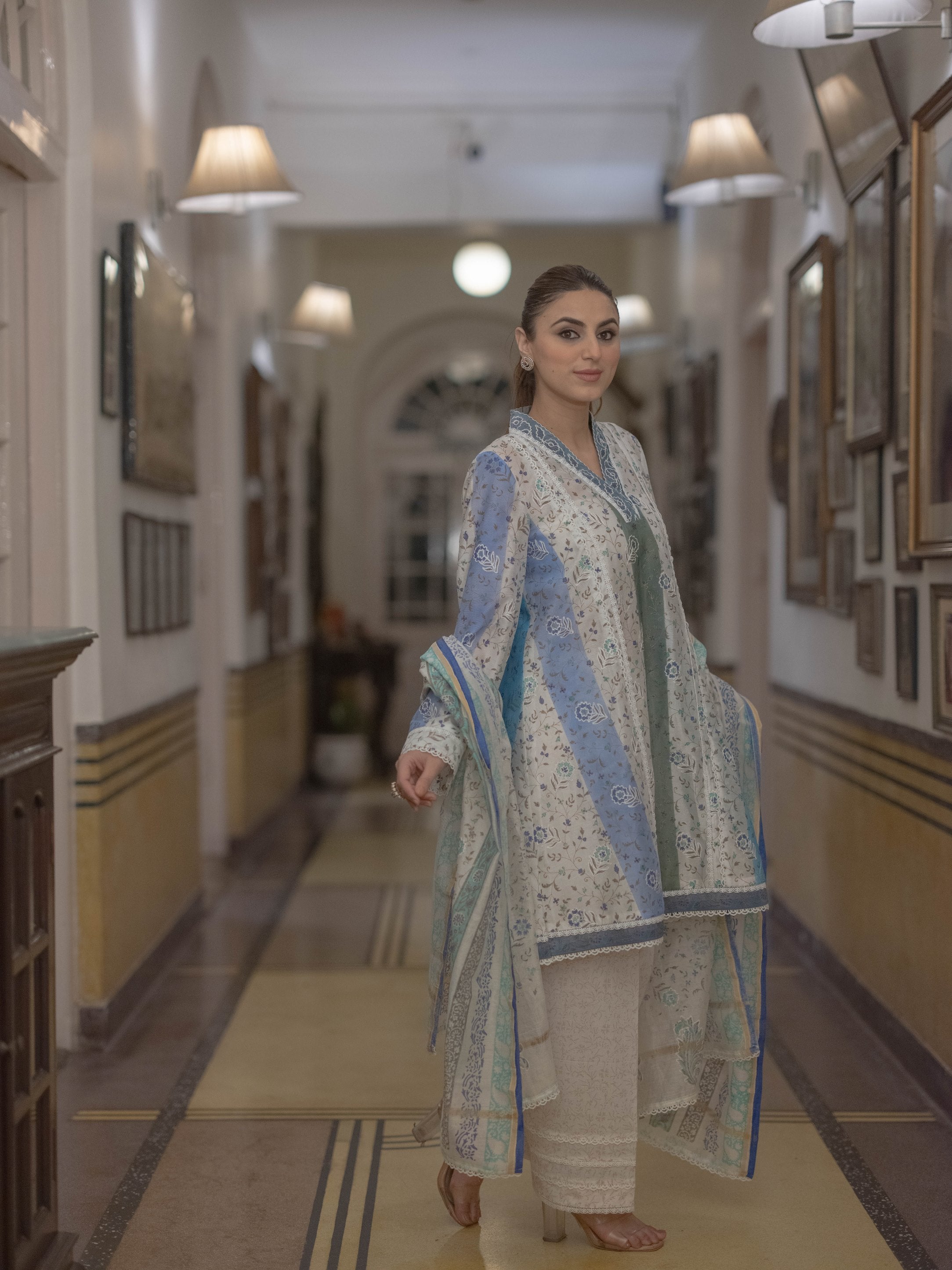 Baagru Handcrafted Cotton Suit Set with Farshi Salwar