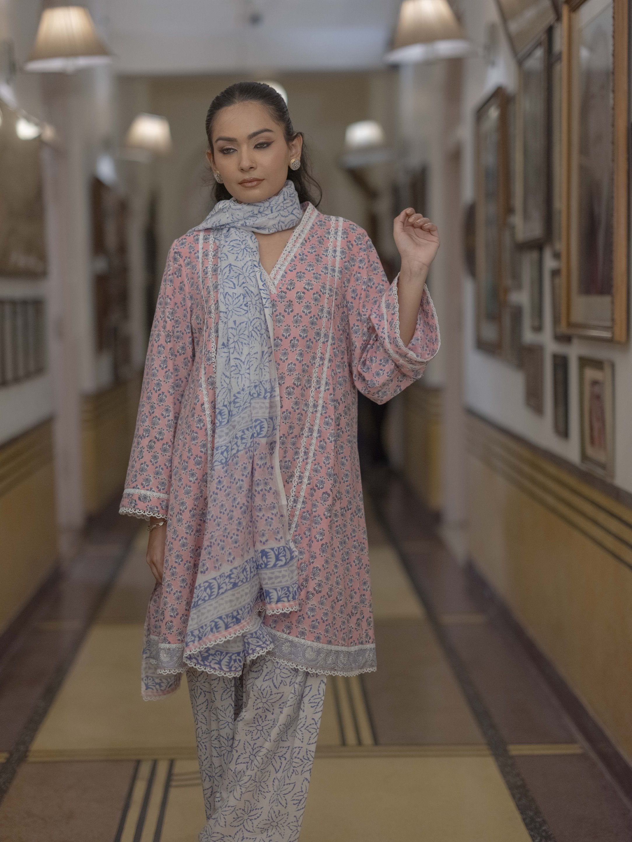 Baagru Handcrafted Cotton Suit Set with Farshi Salwar