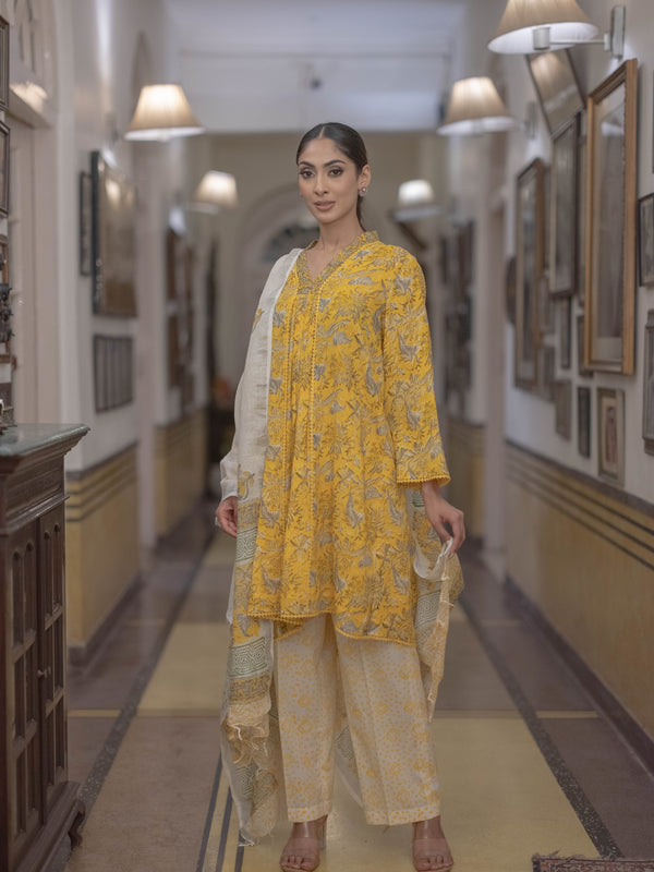 Bagru Bloom: Handcrafted Linen Suit Set