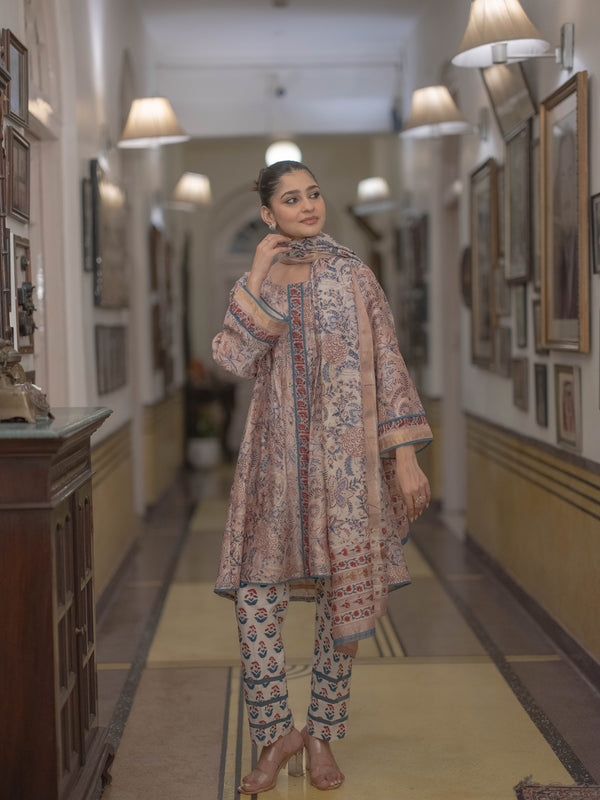 Bagru Bloom: Handcrafted Maheshwari Suit Set